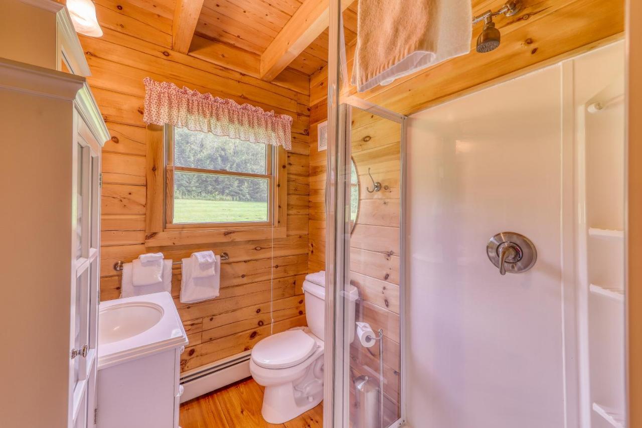 Log Cabin Escape Jacksonville Exterior photo
